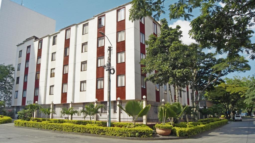 Hotel Roosevelt Plaza Cali Bagian luar foto