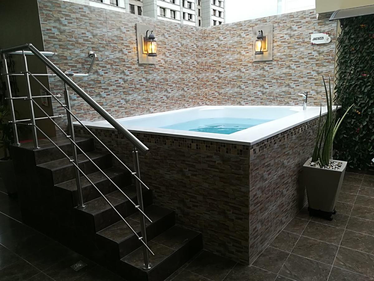 Hotel Roosevelt Plaza Cali Bagian luar foto